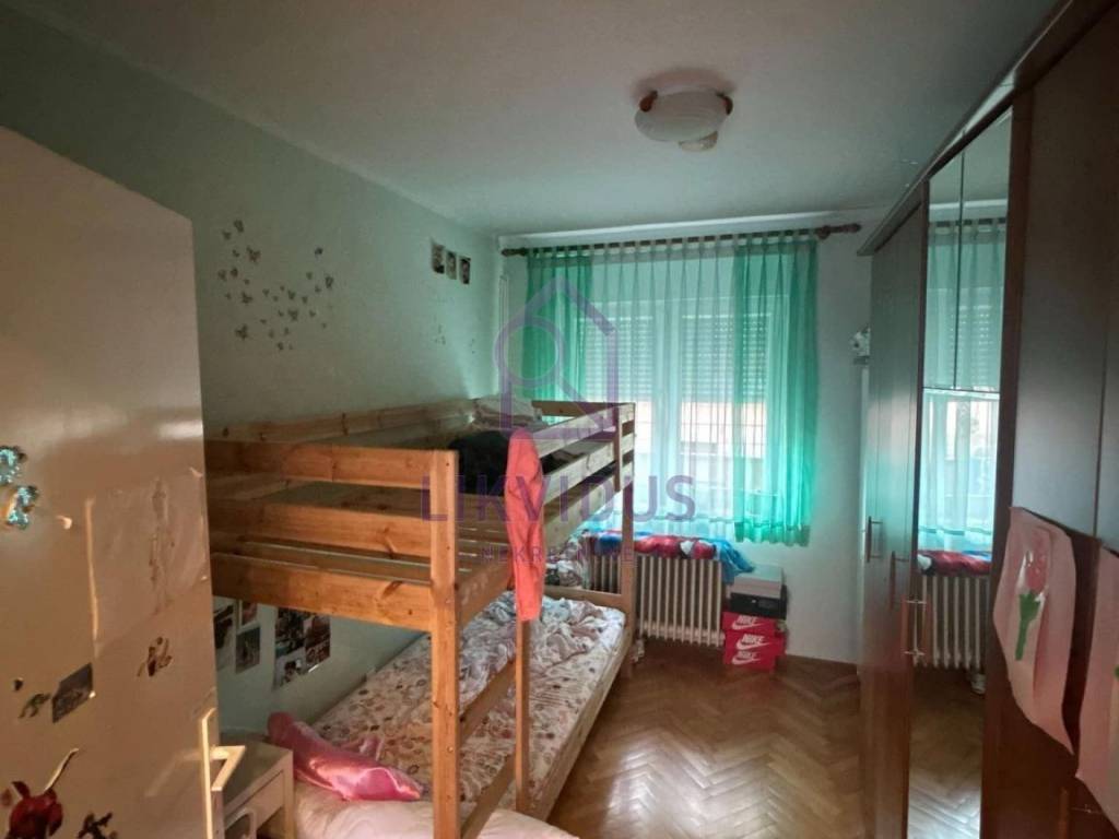Stan u zgradi, Prodaja, Pula, Pula