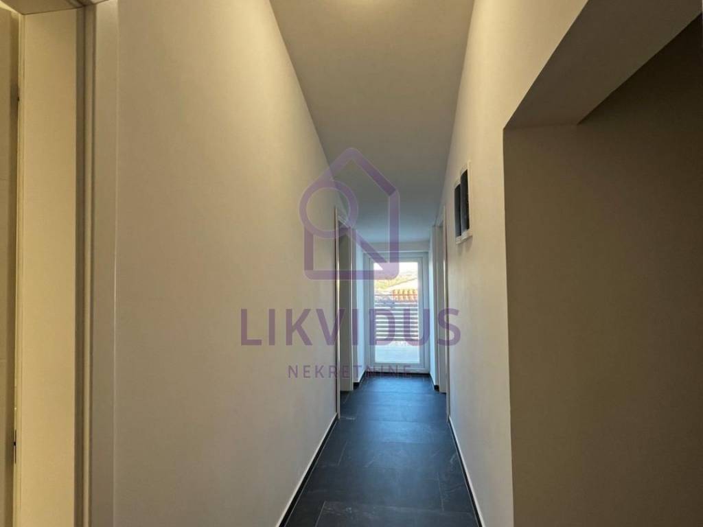 Apartmanska kuća, Prodaja, Pula, Pula