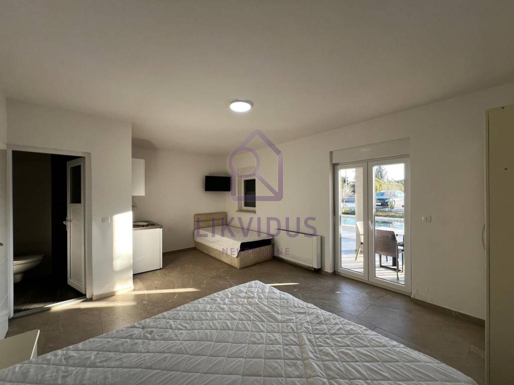 Apartmanska kuća, Prodaja, Pula, Pula
