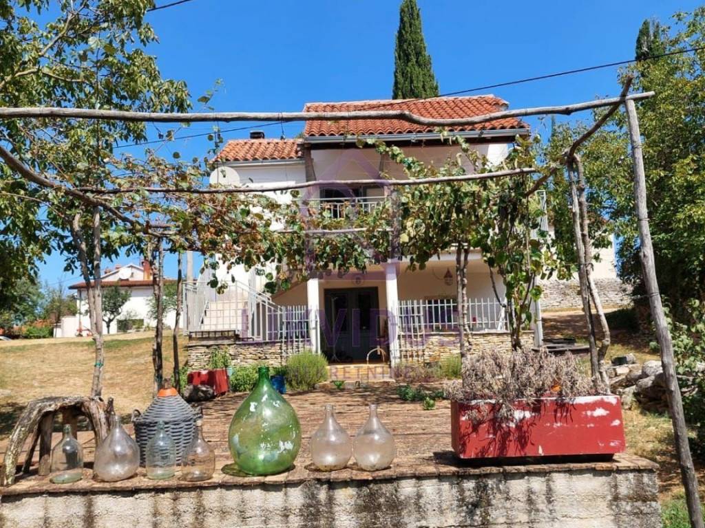 Kamena kuća, Prodaja, Oprtalj, Sveti Ivan