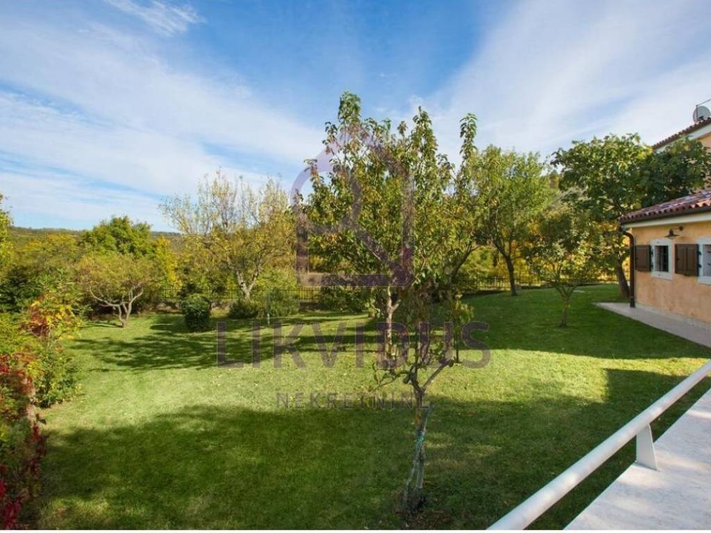 Luksuzna vila, Prodaja, Buje, Momjan