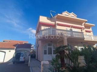 Luksuzna kuća, Prodaja, Vodice, Srima