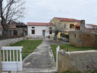 Kuća u nizu, Prodaja, Vir, Vir
