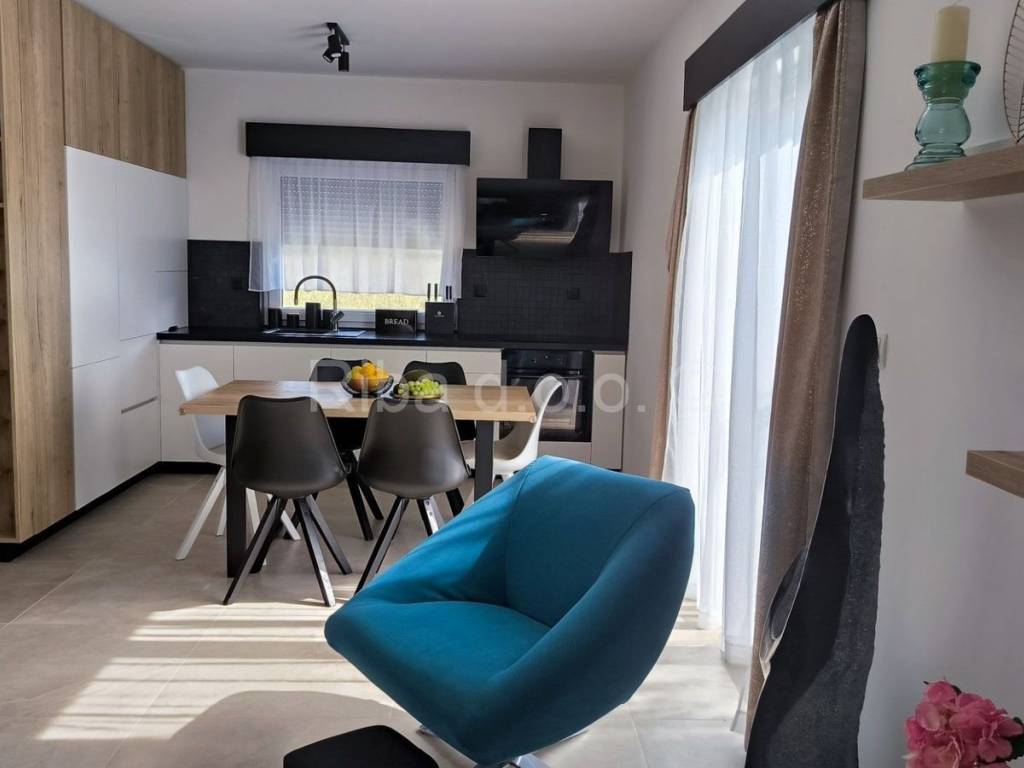 Luksuzna kuća, Prodaja, Privlaka, Privlaka