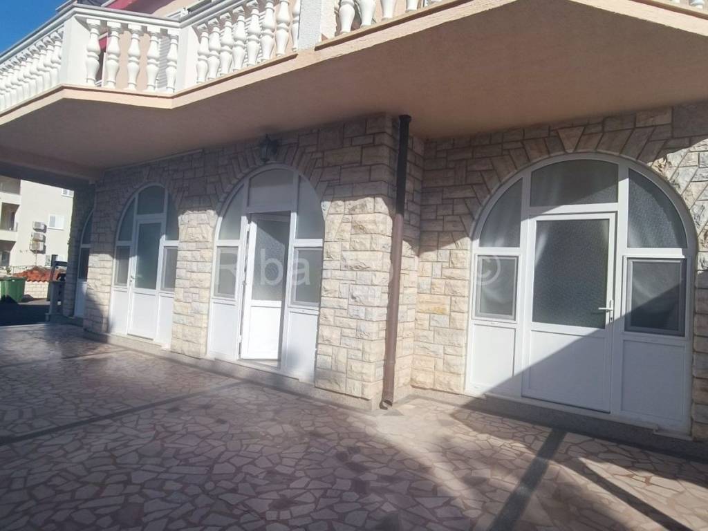 Luksuzna kuća, Prodaja, Vodice, Srima
