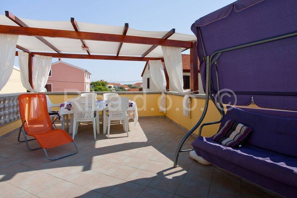 Apartmanska kuća, Prodaja, Preko, Poljana