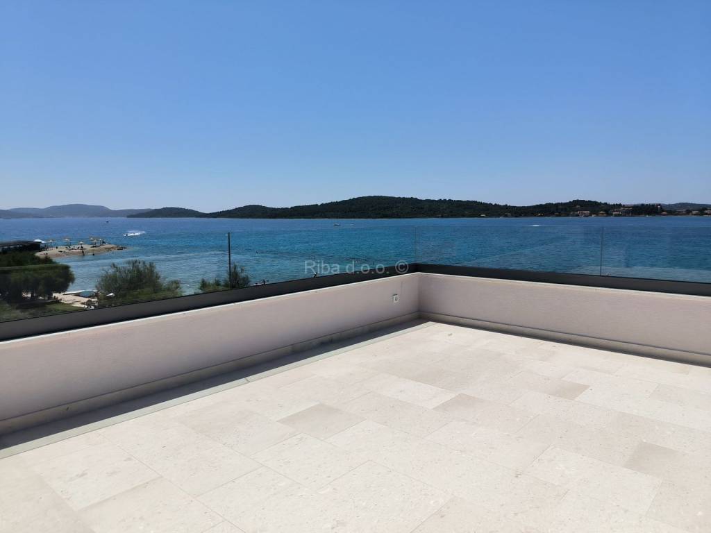 Luksuzni apartman, Prodaja, Vodice, Srima