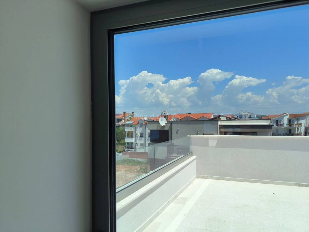 Luksuzni apartman, Prodaja, Vodice, Srima