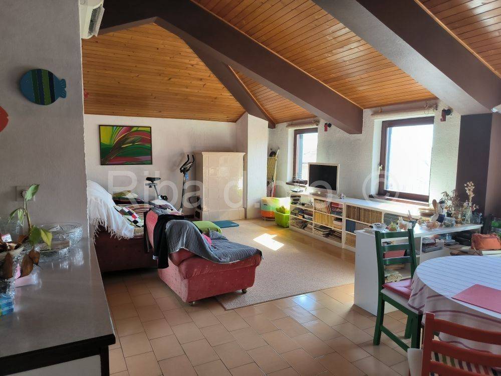 Stan u višeetažni kući, Prodaja, Šibenik, Šibenik