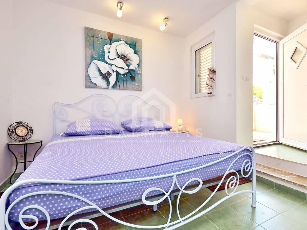 Nekretnina za odmor, Prodaja, Trogir - Okolica, Drvenik Veliki