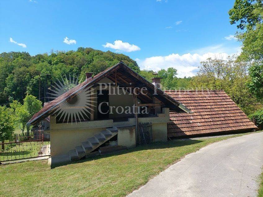 Obiteljska kuća, Prodaja, Krnjak, Keserov Potok