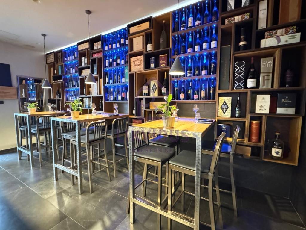 Restoran, Prodaja, Medulin, Pješčana Uvala