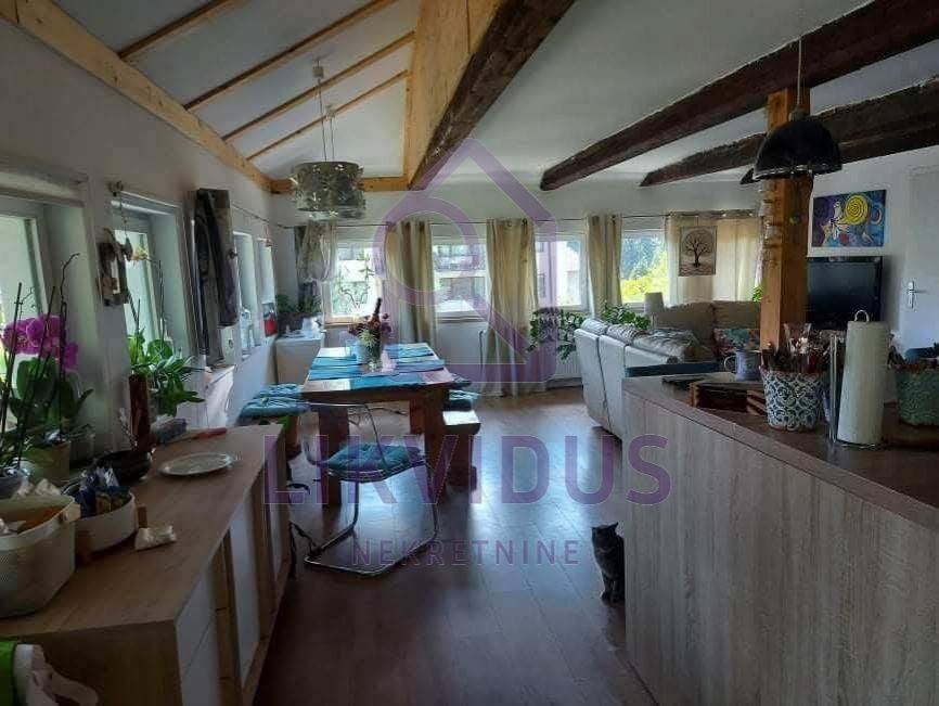 Apartmanska kuća, Prodaja, Vrbovsko, Moravice