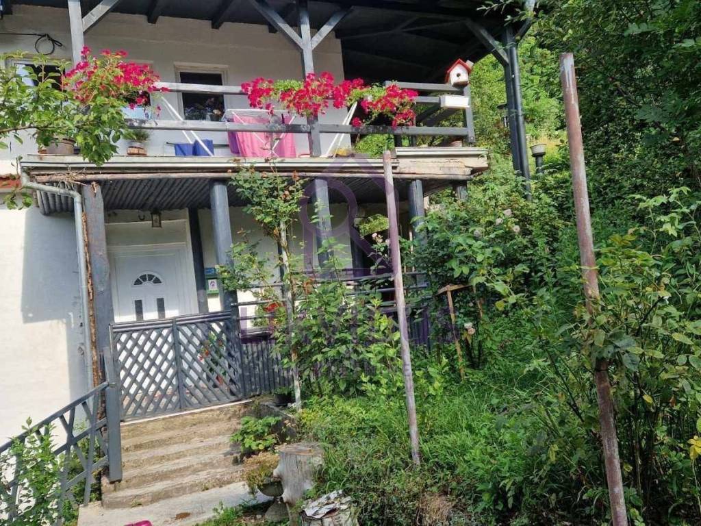 Apartmanska kuća, Prodaja, Vrbovsko, Moravice