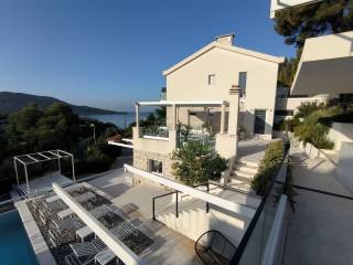Vila, Prodaja, Primošten, Primošten