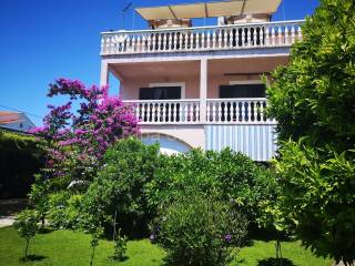 Apartmanska kuća, Prodaja, Vodice, Vodice