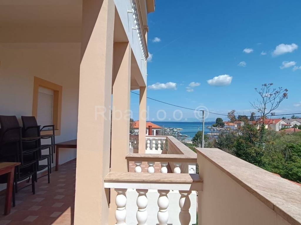 Apartmanska kuća, Prodaja, Preko, Lukoran