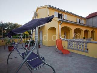 Apartmanska kuća, Prodaja, Preko, Poljana
