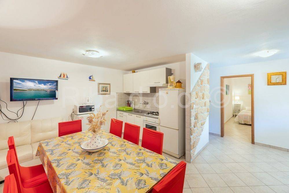 Apartmanska kuća, Prodaja, Preko, Poljana