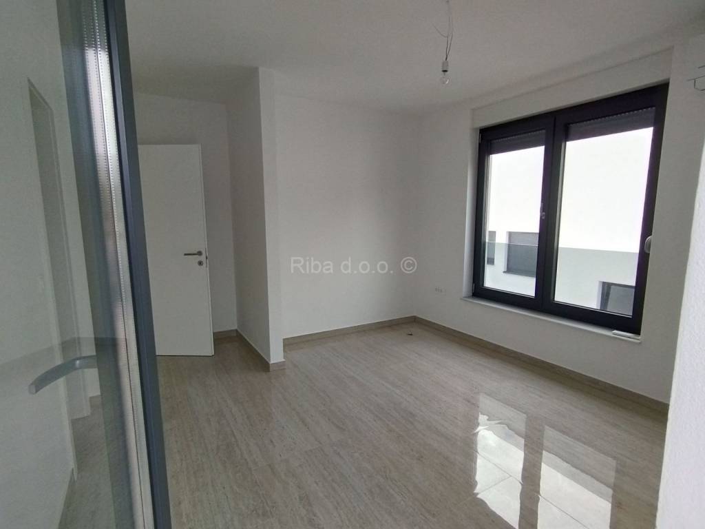 Apartman na moru, Prodaja, Murter, Murter