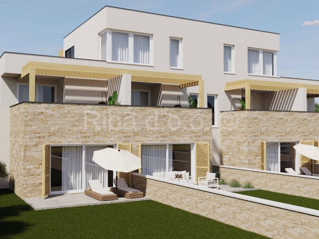 Apartman s okućnicom, Prodaja, Privlaka, Privlaka