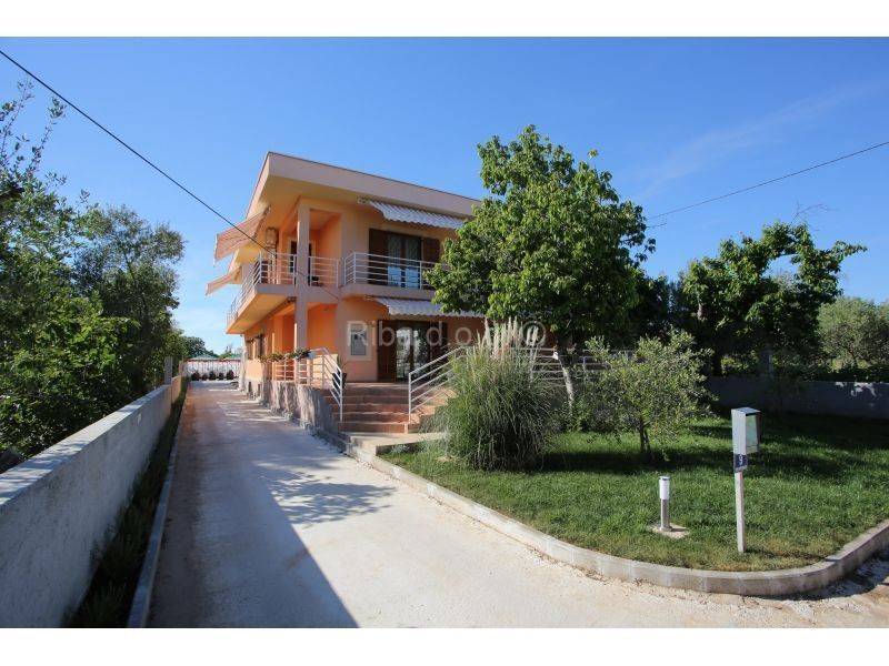 Apartmanska kuća, Prodaja, Sukošan, Sukošan