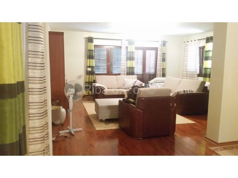 Apartmanska kuća, Prodaja, Nin, Vrsi