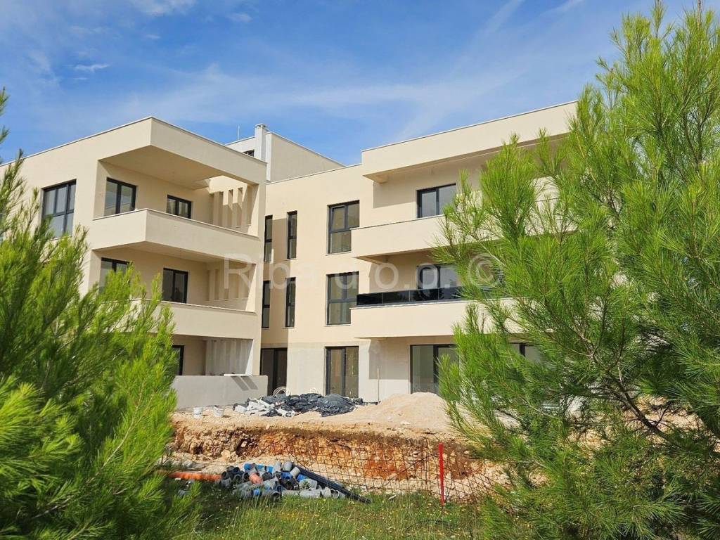 Apartman na moru, Prodaja, Privlaka, Privlaka