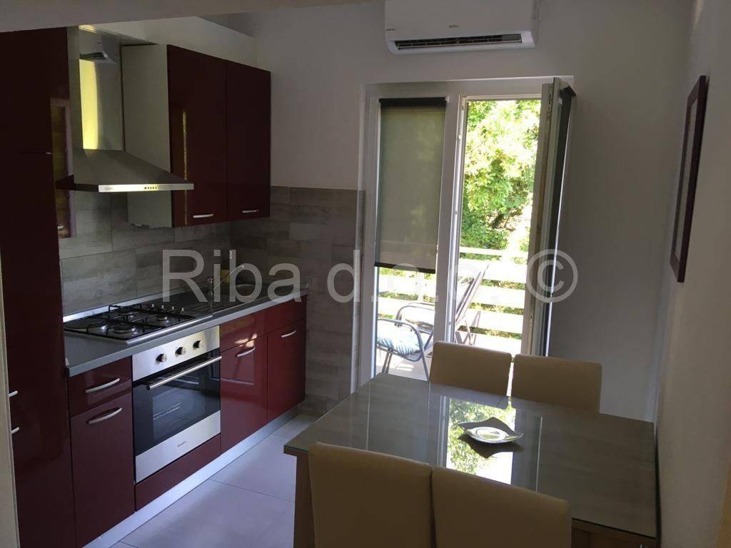 Apartmanska kuća, Prodaja, Starigrad, Tribanj