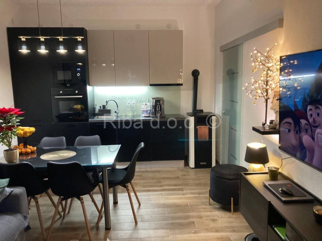 Apartmanska kuća, Prodaja, Starigrad, Tribanj