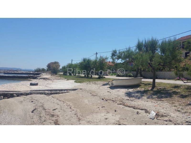 Građevinsko, Prodaja, Tkon, Tkon