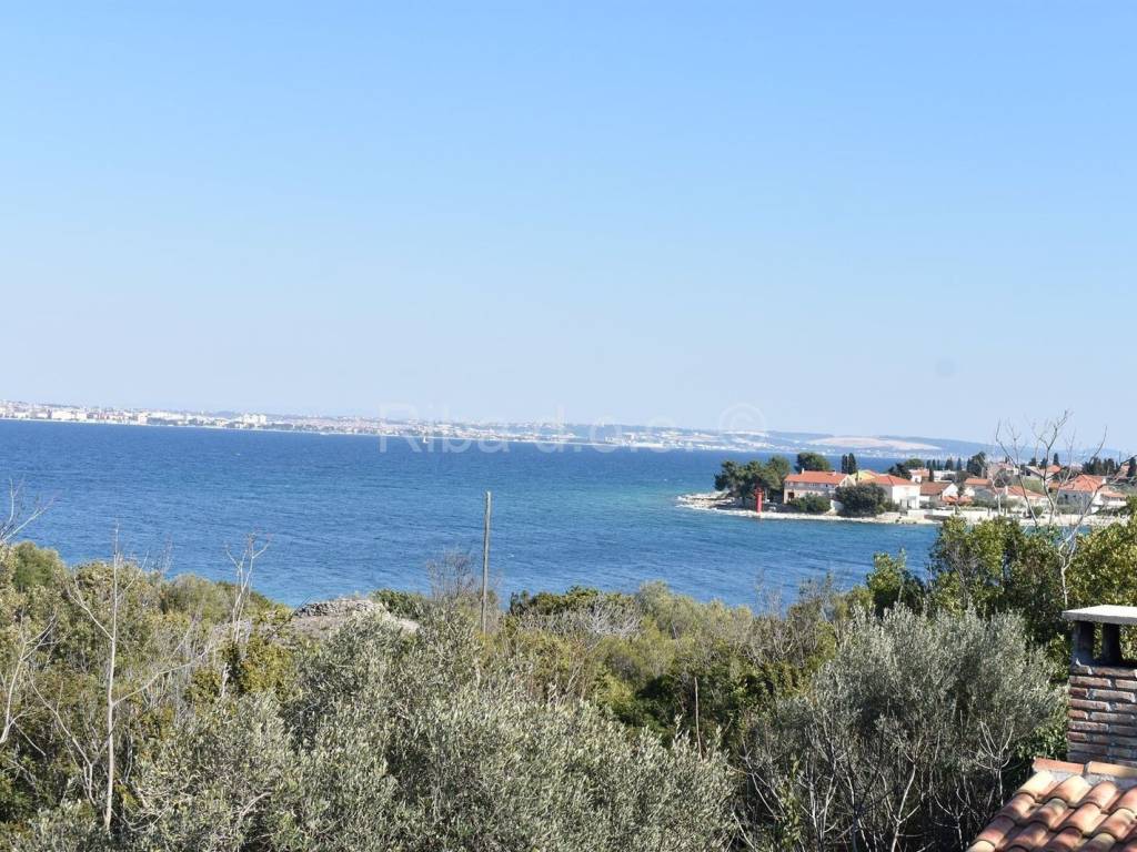 Apartmanska kuća, Prodaja, Preko, Lukoran