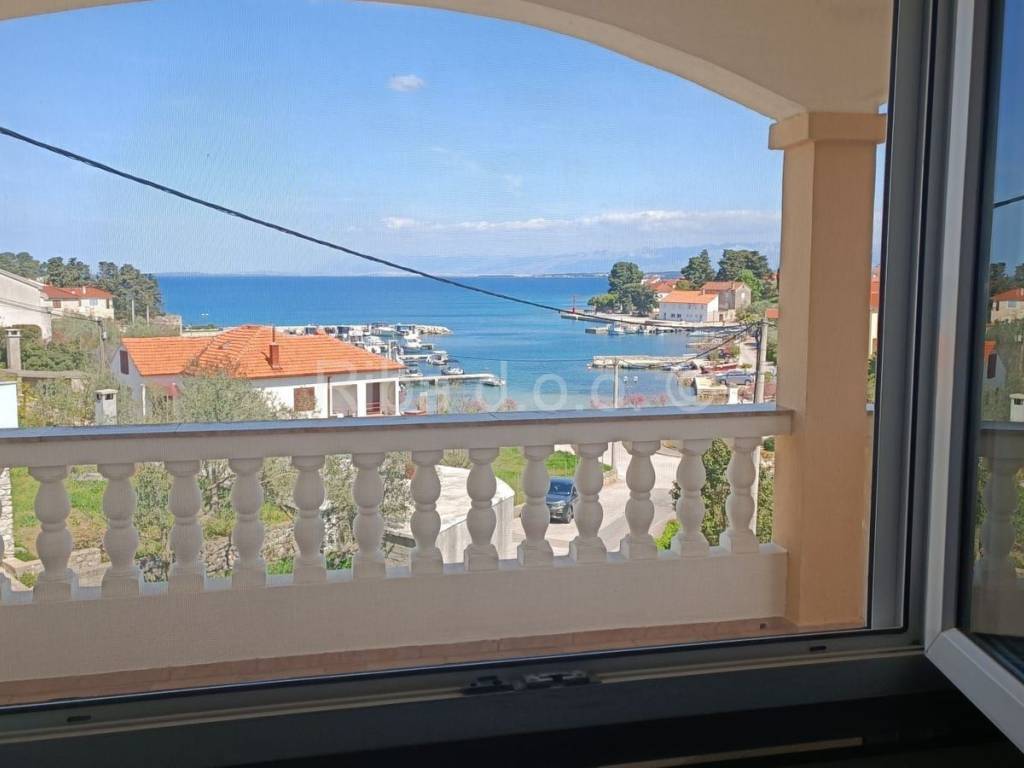 Apartmanska kuća, Prodaja, Preko, Lukoran