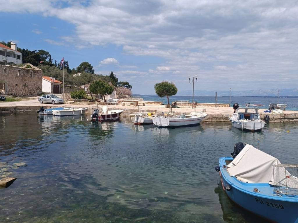 Apartmanska kuća, Prodaja, Preko, Lukoran