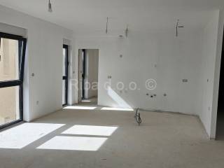 Apartman na moru, Prodaja, Privlaka, Privlaka