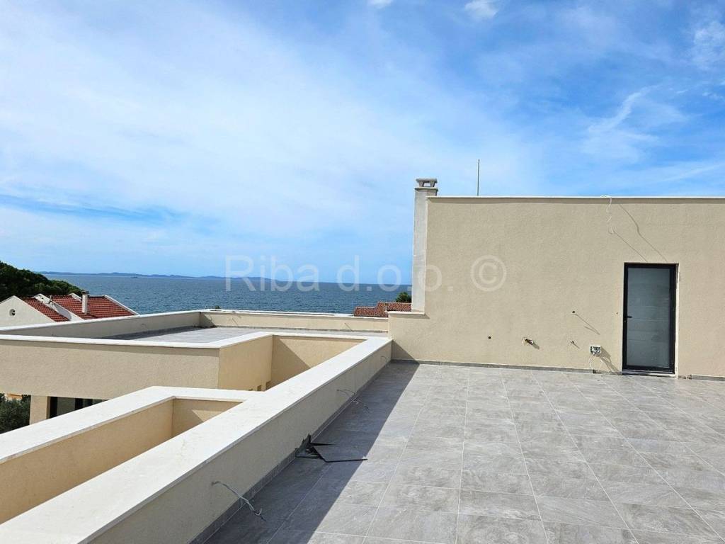 Apartman na moru, Prodaja, Privlaka, Privlaka