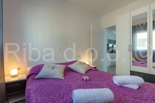 Apartmanska kuća, Prodaja, Rogoznica, Stivašnica