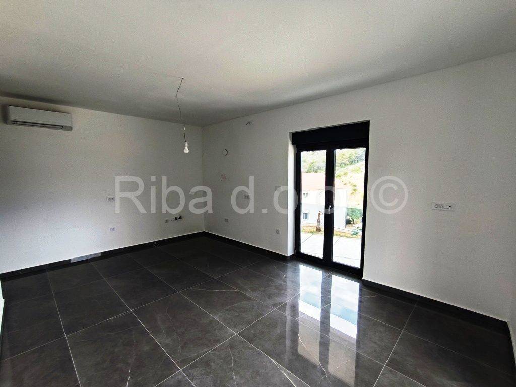 Luksuzni apartman, Prodaja, Tribunj, Tribunj