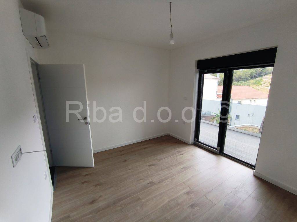 Luksuzni apartman, Prodaja, Tribunj, Tribunj