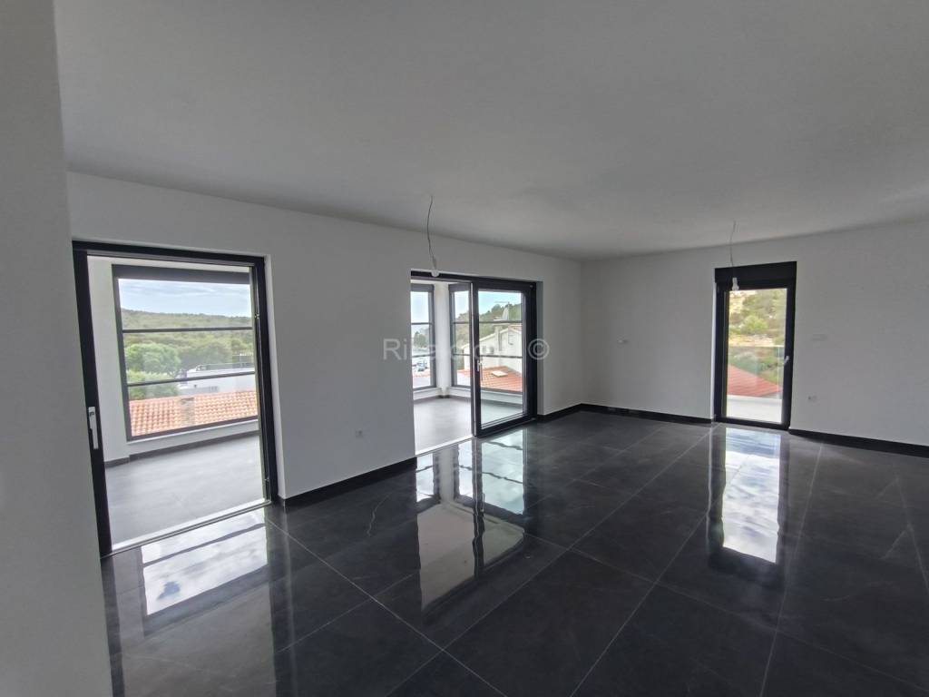 Luksuzni apartman, Prodaja, Tribunj, Tribunj