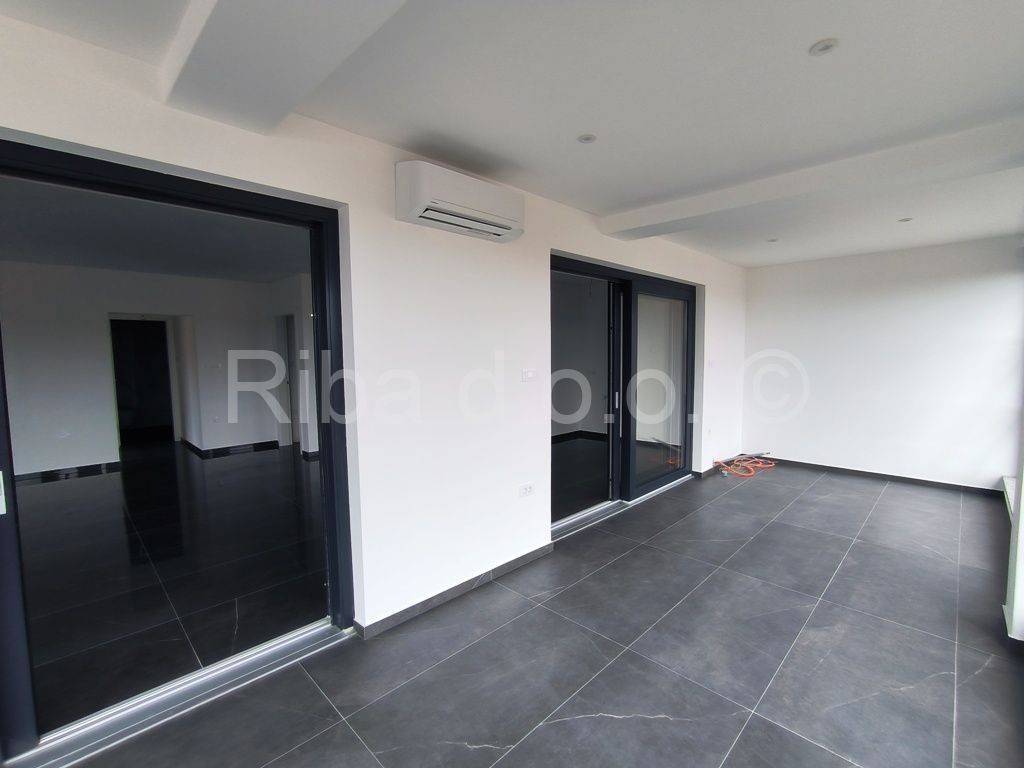 Luksuzni apartman, Prodaja, Tribunj, Tribunj