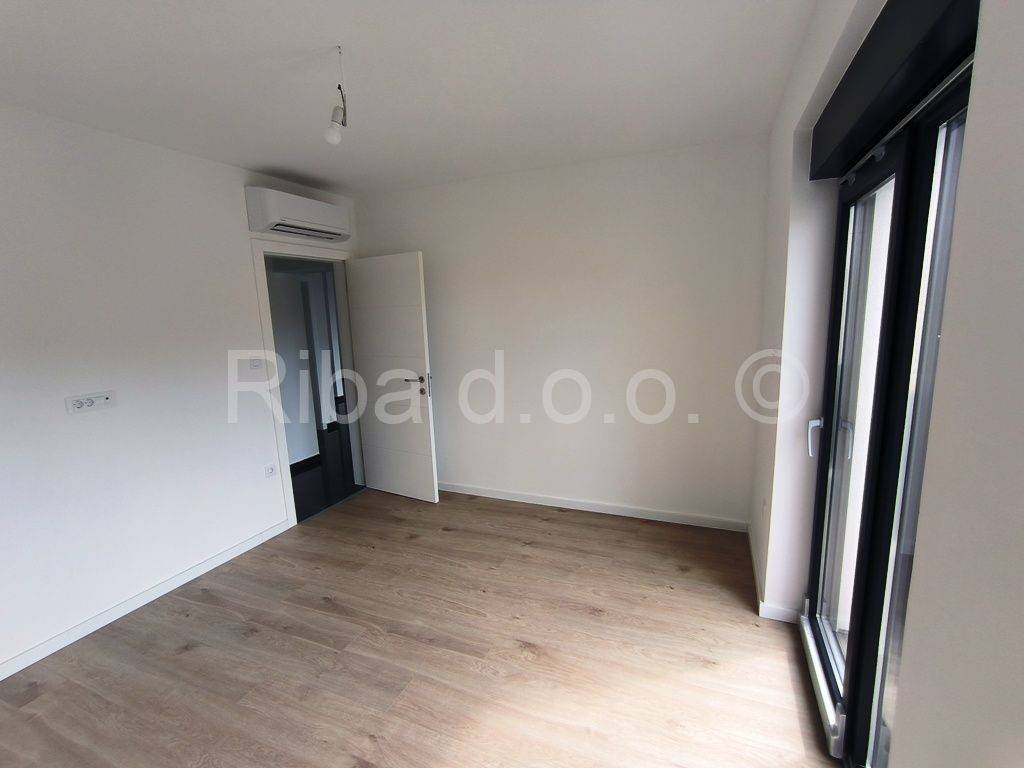 Luksuzni apartman, Prodaja, Tribunj, Tribunj