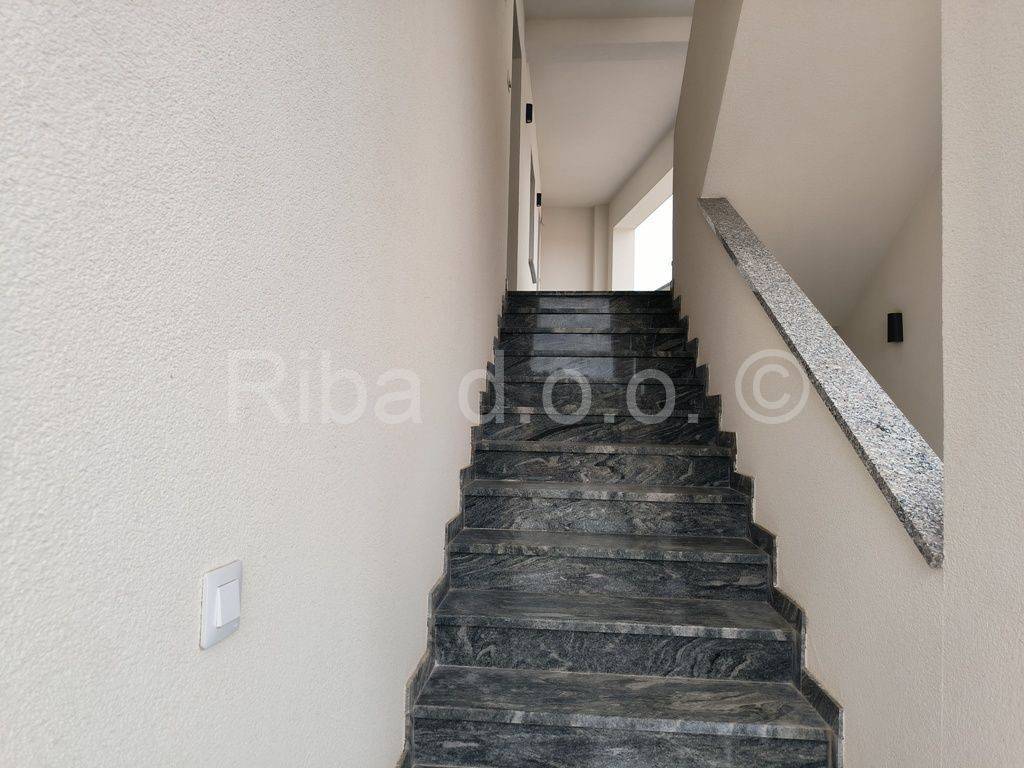 Luksuzni apartman, Prodaja, Tribunj, Tribunj