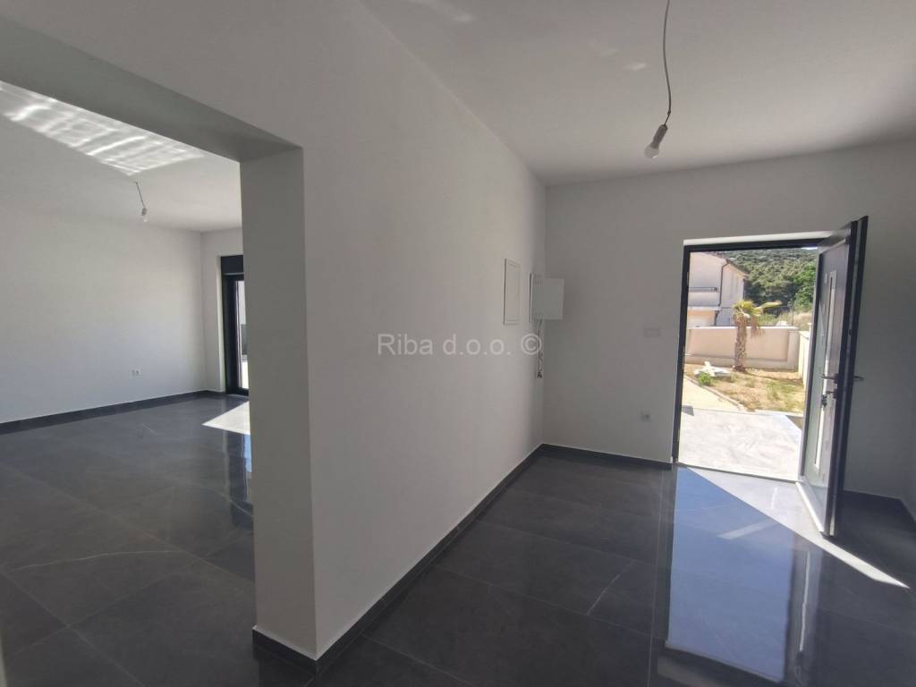 Luksuzni apartman, Prodaja, Tribunj, Tribunj