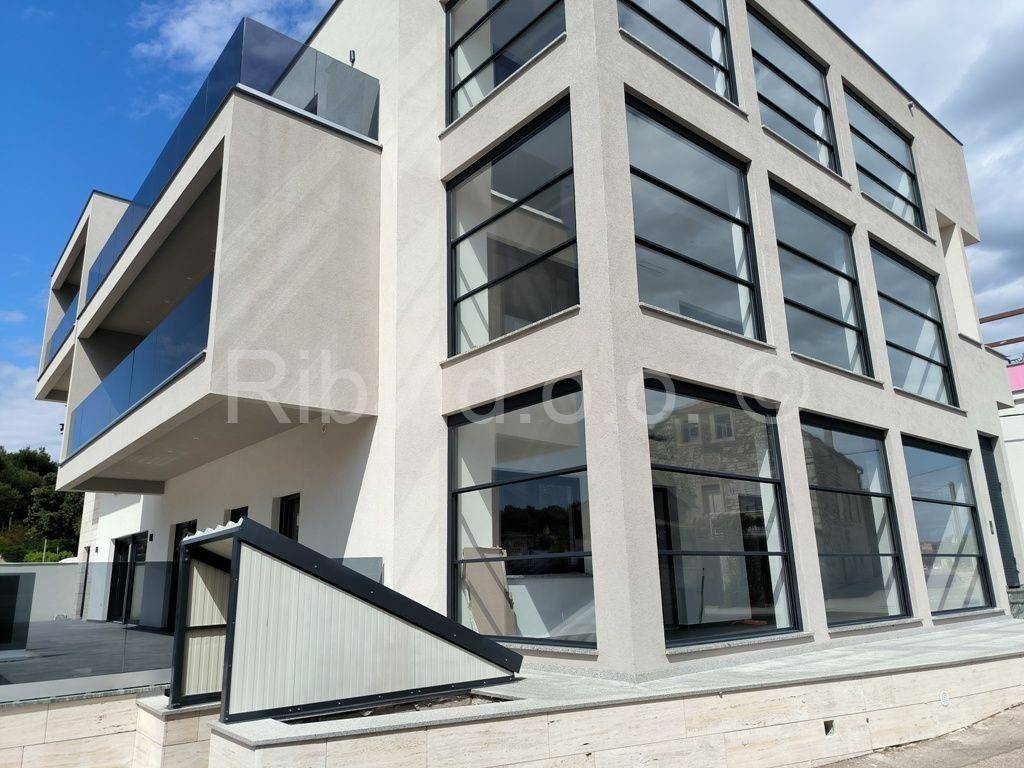 Luksuzni apartman, Prodaja, Tribunj, Tribunj