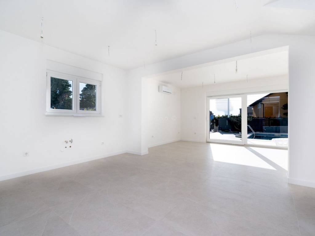 Apartman na moru, Prodaja, Tribunj, Tribunj