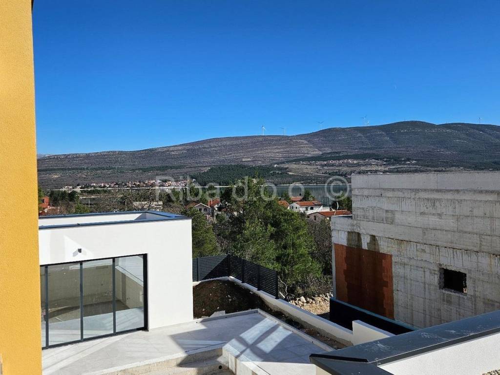 Obiteljska kuća, Prodaja, Novigrad, Pridraga