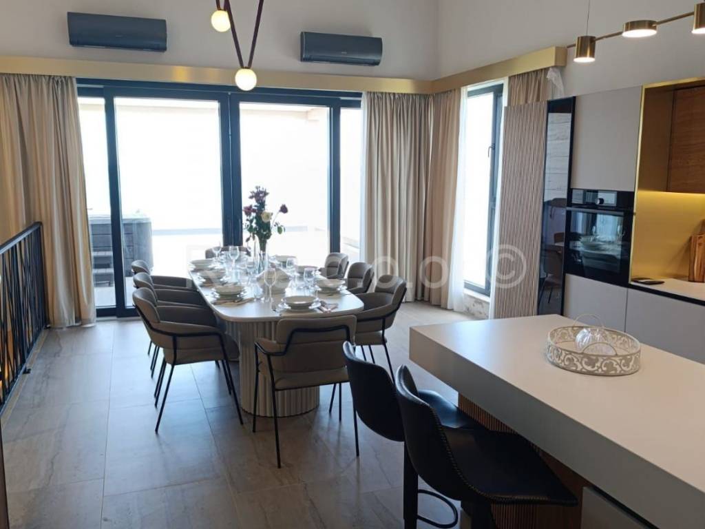 Luksuzni apartman, Prodaja, Povljana, Povljana