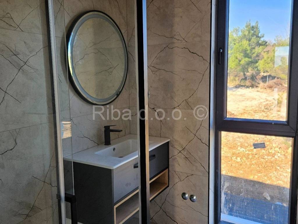 Obiteljska kuća, Prodaja, Novigrad, Pridraga