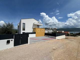 Obiteljska kuća, Prodaja, Novigrad, Pridraga